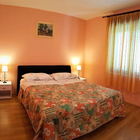 Apartments Aurora Kastela Dış mekan fotoğraf