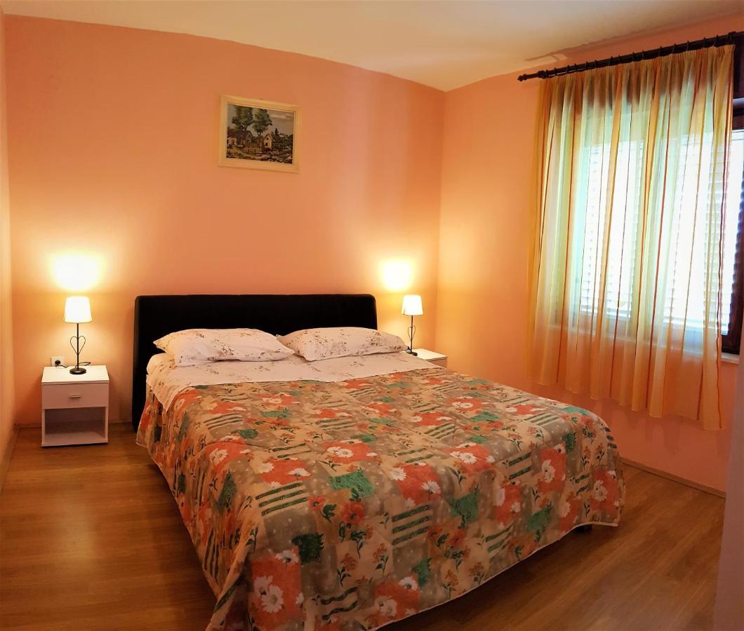 Apartments Aurora Kastela Dış mekan fotoğraf
